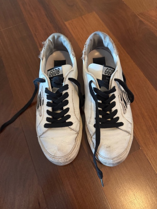 Golden Goose Shoes - Golden Goose Super Star Leather Low-Top Sneakers with Black Laces